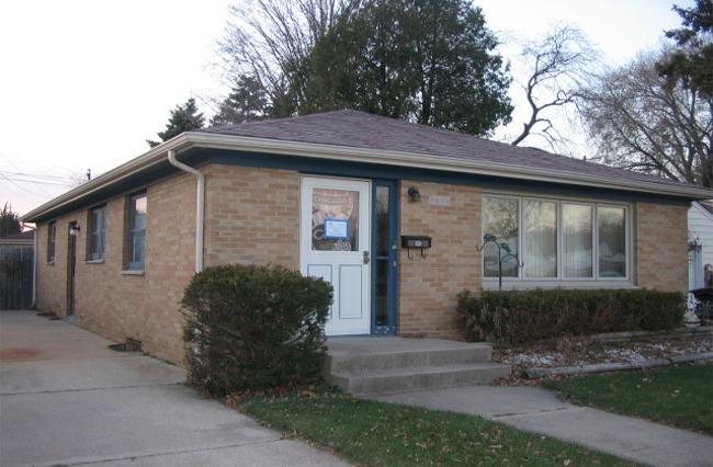 3406 Charles St., Racine, WI 53402