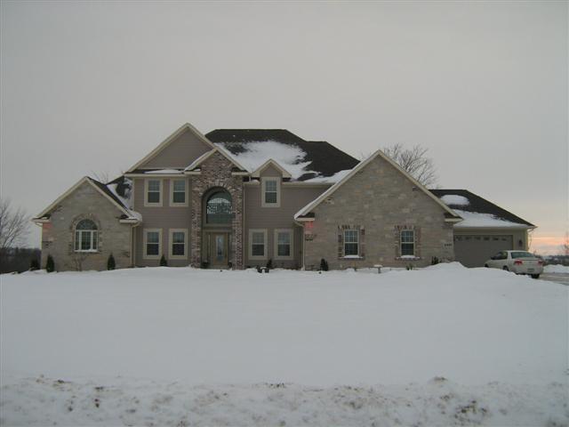 6915 Mt Pleasant Dr., Barton, WI 53090