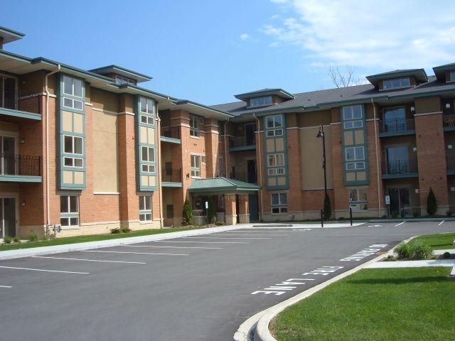 15295 Library Ln. #217, New Berlin, WI 53151