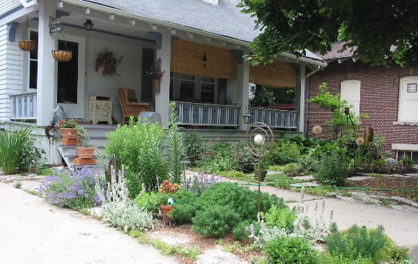 1521 Mower Ct., Wauwatosa, WI 53213