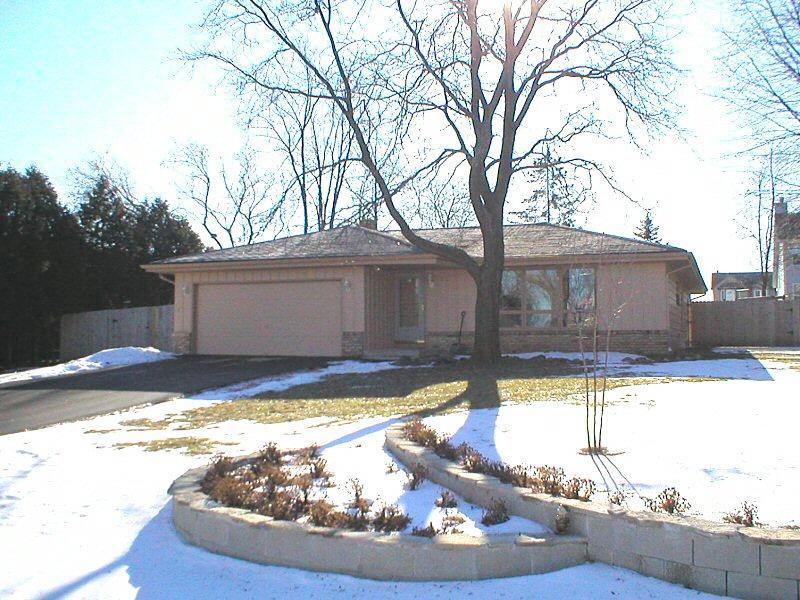 5645 Brookhaven Dr., Caledonia, WI 53406