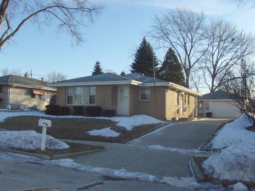 5654 S 30th, Milwaukee, WI 53221
