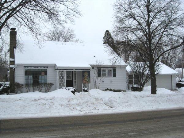 8211 W Wright St., Wauwatosa, WI 53213