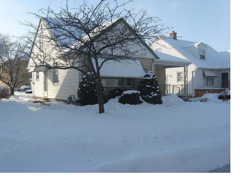 7063 W Beckett Ave., Milwaukee, WI 53216