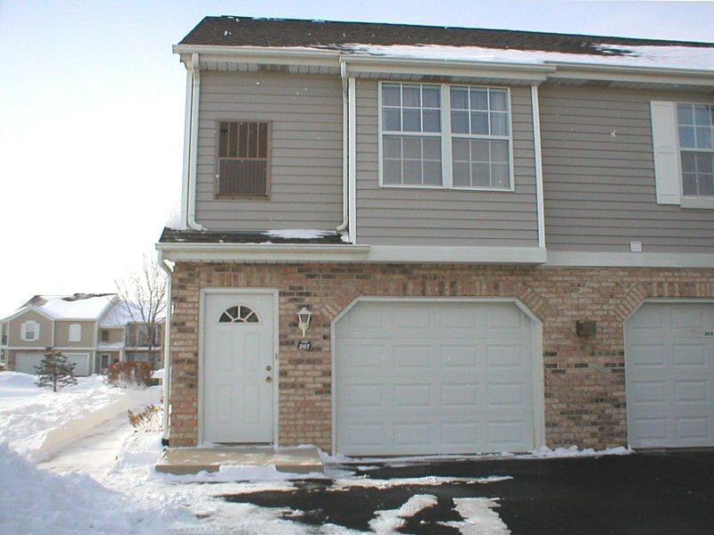 1208 N Sunnyslope Dr. #207, Mount Pleasant, WI 53406