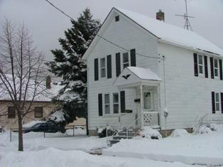 931 45th St., Kenosha, WI 53140