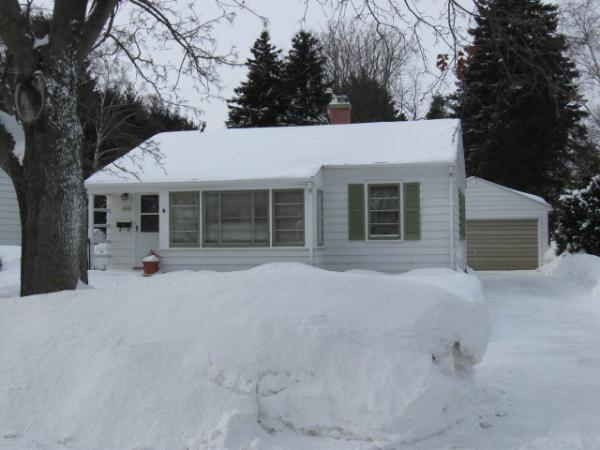 2444 S 18th St., Manitowoc, WI 54220