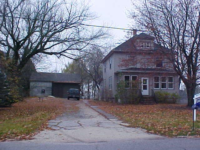 846 Westview St., Cleveland, WI 53015