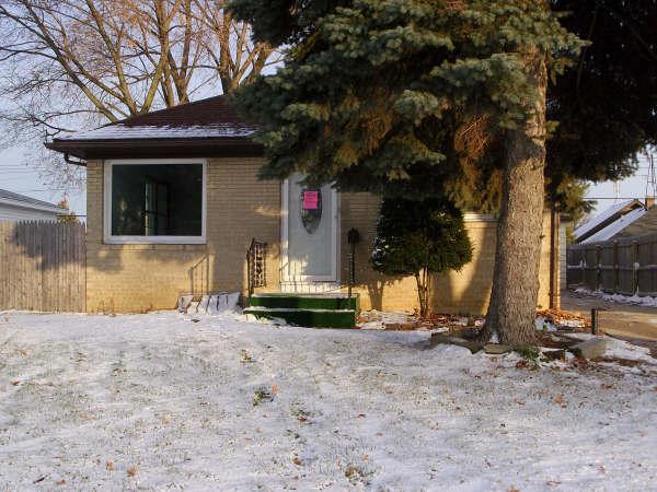 2321 Illinois St., Racine, WI 53405