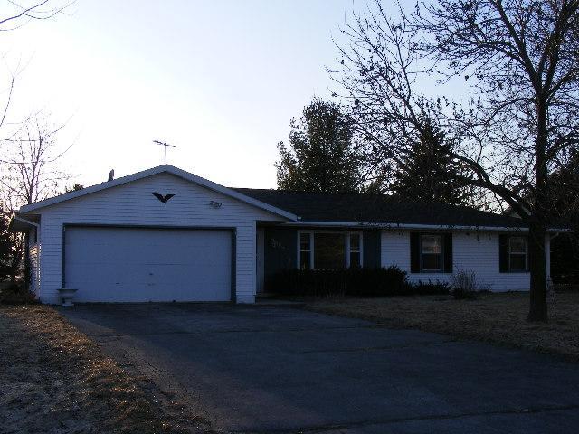 4113 Bonmaur Ter., Hartford, WI 53086