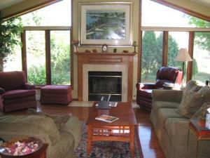 17140 W Salentine Dr., New Berlin, WI 53151