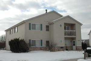 2026 S Cliff-alex Ct., Waukesha, WI 53189