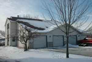 2030 Cliff-alex South, Waukesha, WI 53186