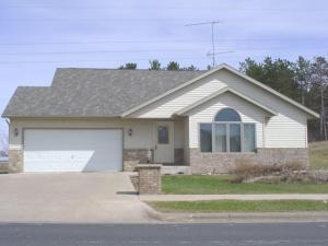601 Pioneer Dr., Holmen, WI 54636