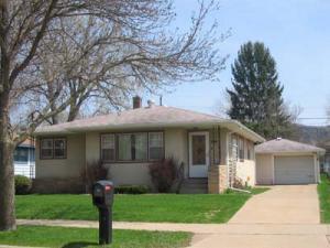 3153 S 27th St., La Crosse, WI 54601