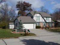 8006 Winston Way, Franklin, WI 53132