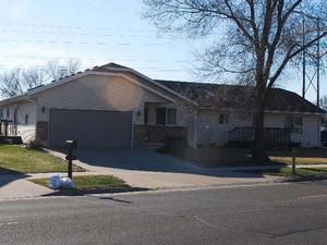 3008 S 33rd, La Crosse, WI 54601