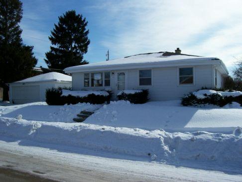 2115 William St, Racine, WI 53404