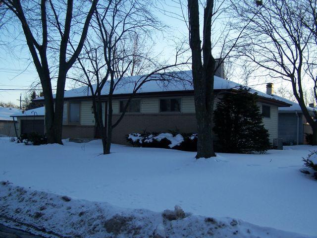 5757 S Madeline Ave., Milwaukee, WI 53221