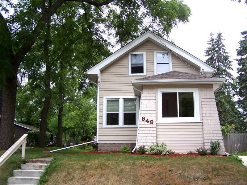 946 N Greenfield Ave., Waukesha, WI 53186