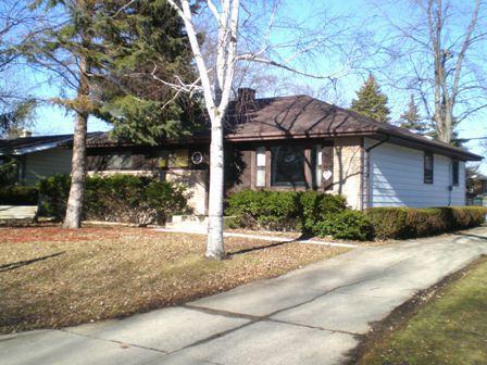[Address Hidden by Seller], Milwaukee, WI 53221