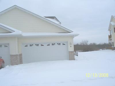 924 Prairie Gardens #6, Kewaskum, WI 53040