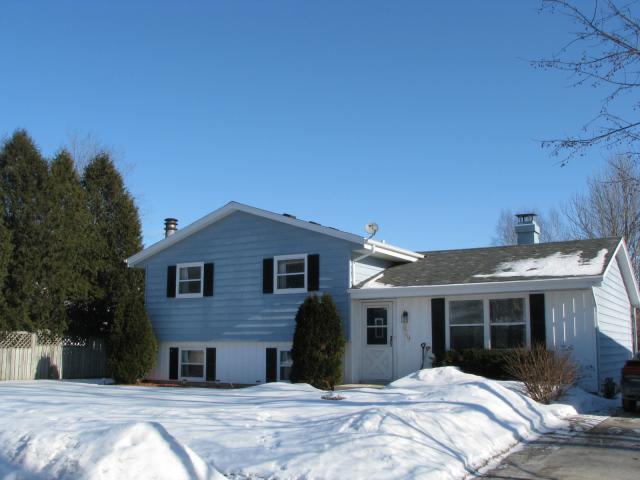 [Address Hidden by Seller], West Bend, WI 53090