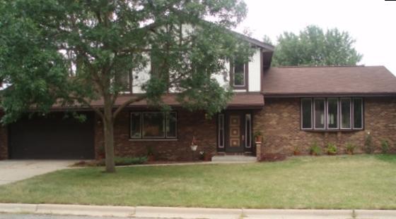 815 Westwood Dr., Onalaska, WI 54650