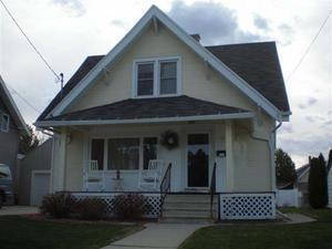 2018 Garfield, Two Rivers, WI 54241