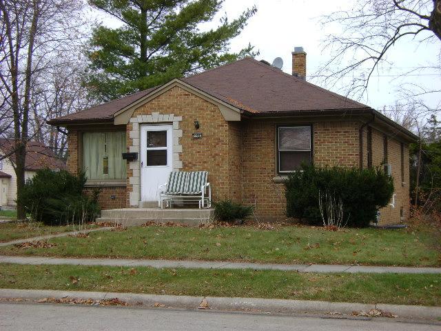 640 Sycamore Ave., South Milwaukee, WI 53172