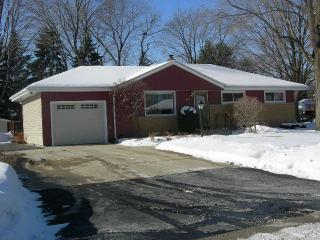 8237 N 52nd St., Brown Deer, WI 53223
