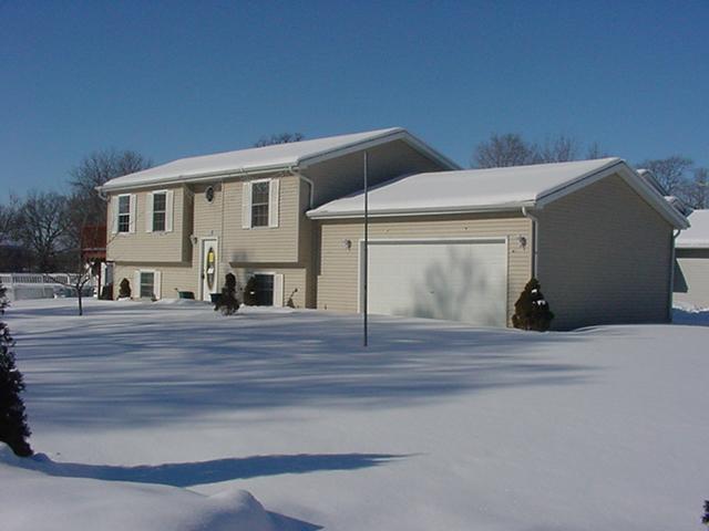 9909 271th Ct., Salem, WI 53179