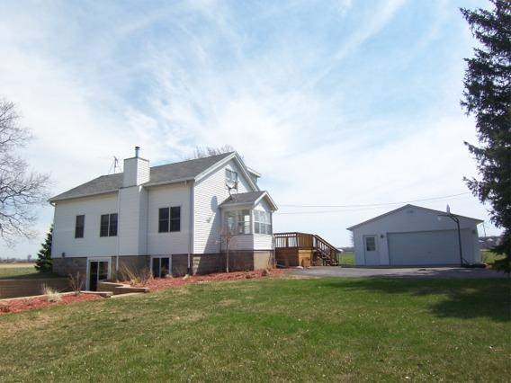 W3788 Willow Bend, Geneva, WI 53147