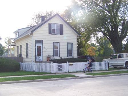 1713 Rapids Dr., Racine, WI 53404