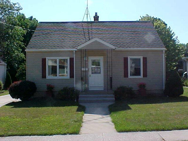 [Address Hidden by Seller], West Bend, WI 53090