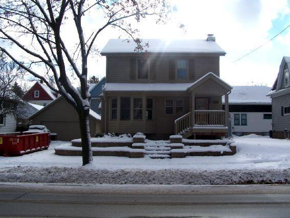 6525 W Wells St, Wauwatosa, WI 53213