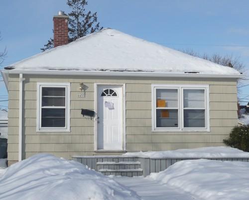 4455 N 40th St, Milwaukee, WI 53209