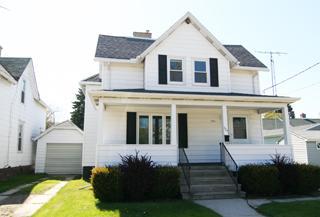 724 N 5th St., Manitowoc, WI 54220