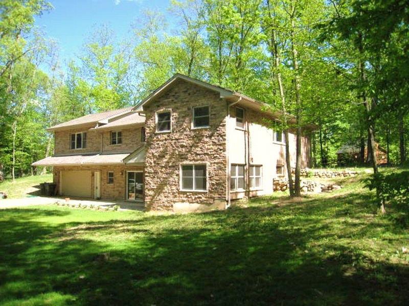 W3137 Conant St., Geneva, WI 53147