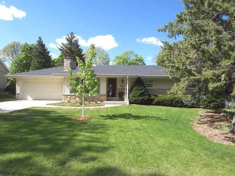 1318 W Decorah Rd., West Bend, WI 53095