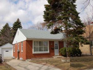 4011 S 56th St., Milwaukee, WI 53220