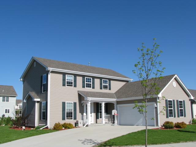 64 Cleveland Ave., Hartford, WI 53027