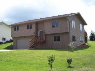 292 E Lakeview Dr., La Farge, WI 54639