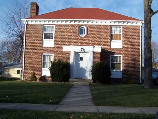 306 Pearl St., Mukwonago, WI 53149