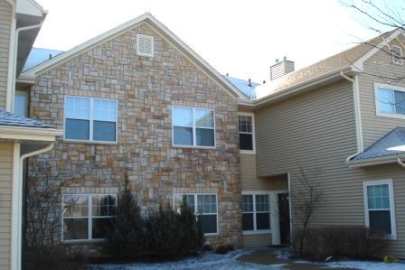 9399 S Cobblestone Way #C, Franklin, WI 53132