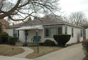 2323 Bate St., Racine, WI 53403