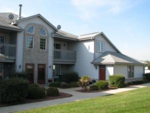 1083 Quinlan Dr #A, Pewaukee, WI 53072