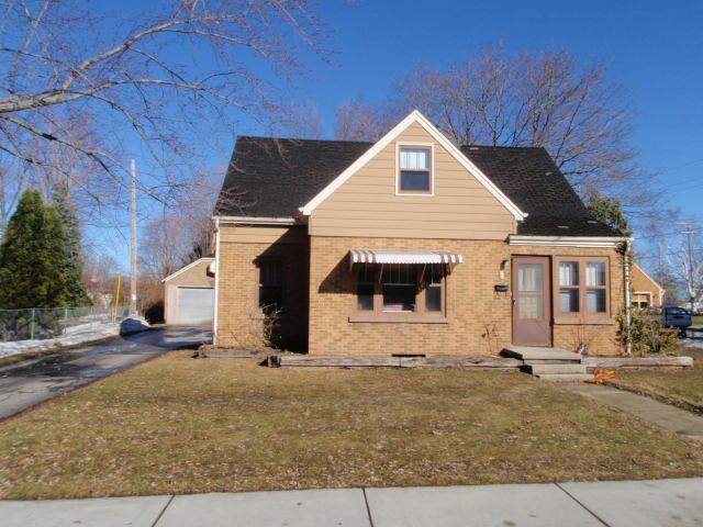 226 Wilson Ave., West Bend, WI 53090