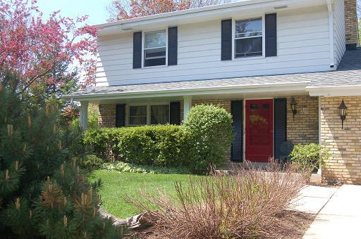 W140N8179 Lilly Rd, Menomonee Falls, WI 53051