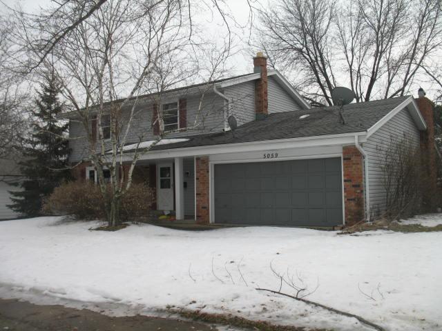 5059 Saxony Ln., Greendale, WI 53129